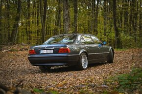 BMW 740iL E38 - 13