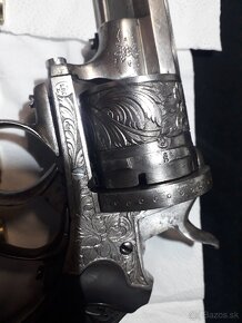 Predám hist. revolver 9mm BEZ ZBROJAKU  18+ - 13