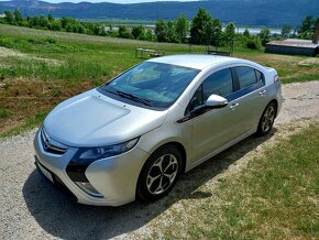 Opel Ampera Plug-in Hybrid (Elektro/benzin) - 13