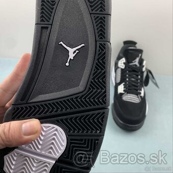 Nike Air Jordan 4 bielo-čierne - 13