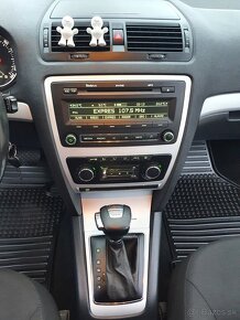 ŠKODA OCTAVIA 1.9 TDI 77KW  DSG ELEGANCE - 13