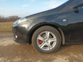 Predám Fiat Bravo 2 1.4T 103kw Benzín prototyp - 13