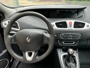 Renault Scenic 1.5 dCi Expression - 13