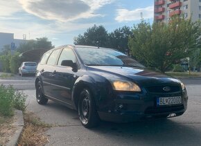 Ford Focus 2 1.6 Ti-VCT - 13