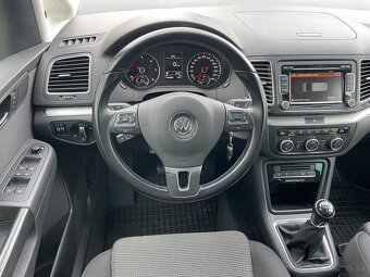 Predám VW SHARAN 2.0 TDi 4x4 7 miest Webasto ťažné - 13