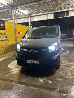 Opel Vivaro - 13