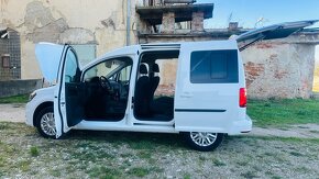 Volkswagen Caddy 2.0TDI MT5 - 13