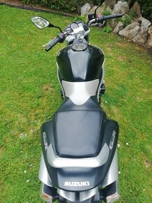 Suzuki gsr 600 23 000km - 13