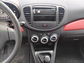 Hyundai i10 1.1i Comfort - 13