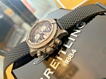 Hodinky Breitling Avenger M1 Titan 44mm - 13