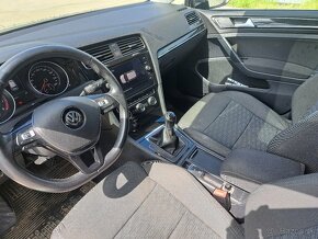 Volkswagen Golf, 1,4 TSI Highline, model 2018 - 13