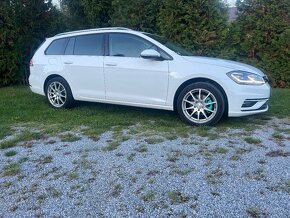 Volkswagen Golf 7 Variant 2.0 TDI - 13