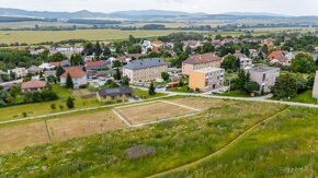 Stavebný pozemok v obci Lemešany - 787 m2 - 13