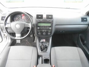 Volkswagen Golf 1.9 TDI TOP STAV - 13