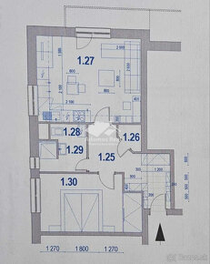 2 - IZBOVÝ BYT - SVIT / KPT. NÁLEPKU - 13