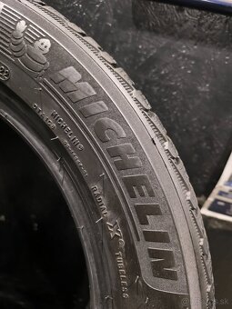 225/55 R18 Michelin zimne pneumatiky dot 2722 - 13