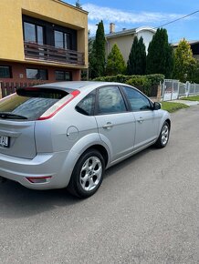 Focus 5- door hatchback - 13