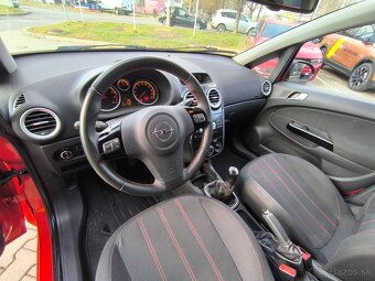 OPEL CORSA 1.MAJITEL 1.2/63KW r.v.2013 - 13