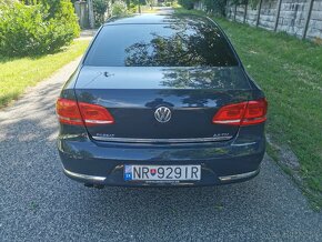 Volkswagen Passat 2.0 TDi - 13