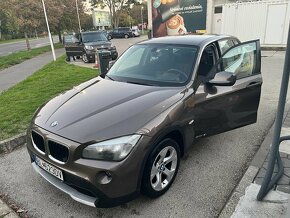 BMW X1 sDrive18i - 13