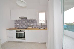 CHORVÁTSKO - Dom so 6 apartmánmi - BIBINJE - 13