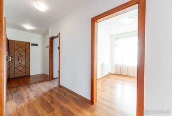 4 izbový byt s balkónom a garážou, Košice - Adlerova - 13