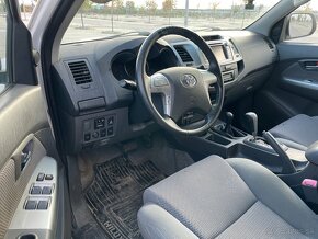 TOYOTA HILUX AUT. - NA PREDAJ / NA SPLÁTKY - 13