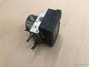 vw golf 5  dvere naraznik abs klimakompresor alternator - 13