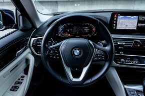 BMW Rad 5/ 30d/ xDrive/ A/T/ Luxury Line - 13