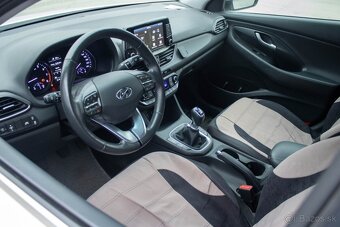 HYUNDAI i30 Fastback 1.4 T-GDi 103kW 2019 Odpoočet DPH - 13