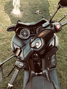 Yamaha XMax Tech max 125 - 13