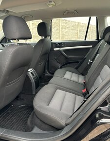 Škoda Octavia 1.9 TDI Combi Elegance DSG - Bez Dpf - 13