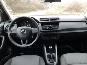 ŠKODA FABIA 3  kombi 2017  1.0 Mpi - 13