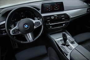 BMW rad 5 530d xDrive A/T M-packet - 13