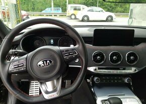 Kia Stinger 3.3-ZÁRUKA-4X4-AUTOMAT-DPH - 13