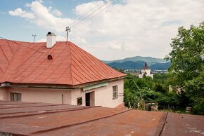 Ponúkame vám exkluzívne na predaj rodinný dom na pozemku o r - 13