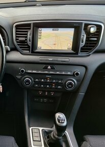 Kia Sportage 2.0 CRDi 4WD / 4x4, rv 2017 - 13