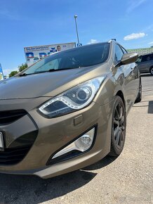 Hyundai i40 combi 1,7crdi PREMIUM - 13