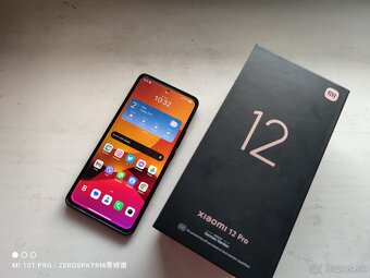 Xiaomi 12 PRO 5G 12GB RAM/256GB ROM - 13