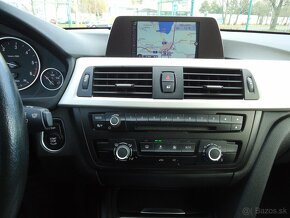 BMW Rad 3 Touring 318d A/T - 13