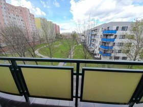 Na predaj priestranný 3 izbový byt v Bratislave - 13