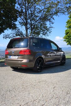 Volkswagen Touran 2,0 TDI 125kw - 13