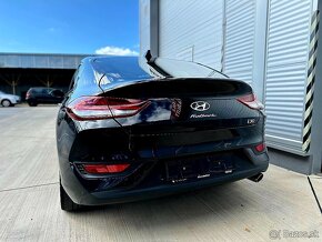 HYUNDAI I30 FASTBACK - PREDAJ AJ NA SPLÁTKY - 13