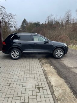 Touareg 3,0 V6 R-line - 13