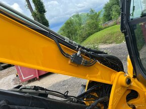 JCB 8055RTS s rototiltom Engcon a centrálnym mazaním - 13