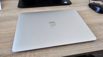 Macbook Air 2019 retina - aj vymením - 13