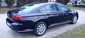 Volkswagen Passat 2.0 TDI 140kw Highline 4MOTION DSG - 13