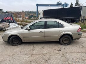 Ford Mondeo 2005 2.0tdci sedan - 13