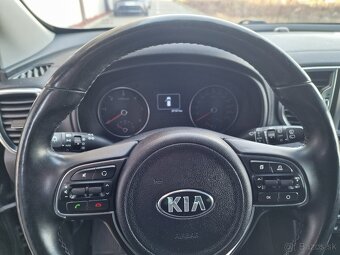 Kia Sportage 1.7 CRDi Platinum 85KW M6 SR 1majitreľ Plná ser - 13