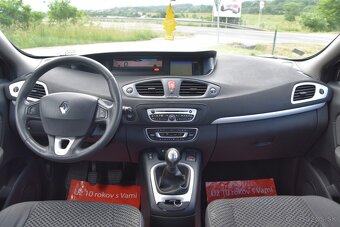 Renault Mégane Scénic 1.5 dCi Authentiq - 13